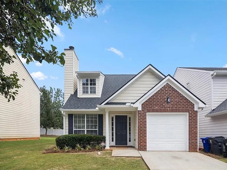 4033 Ravenwood Ct — Photo 1