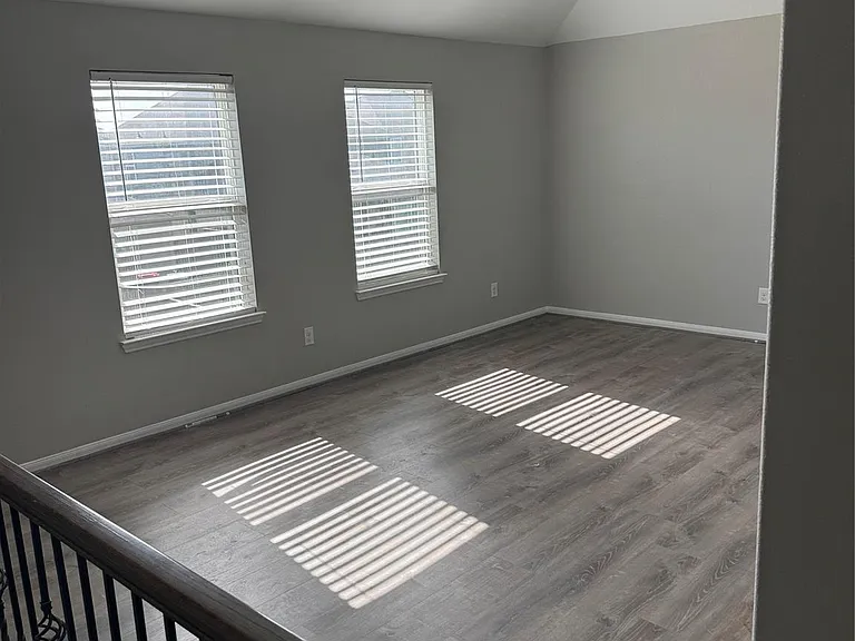 8814 Alpine Wood Way — Photo 16