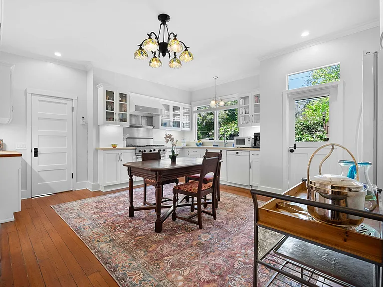 Huge Kitchen