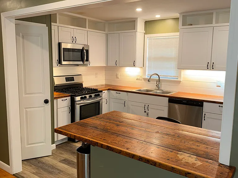 404 N Lemon St — Photo 8