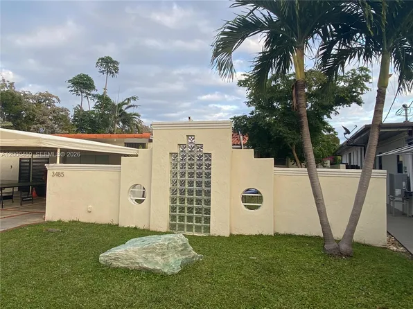 3485 N Meridian Ave, Miami Beach, FL 33140