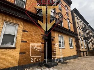 23 E 17th St #12, Bayonne, NJ 07002