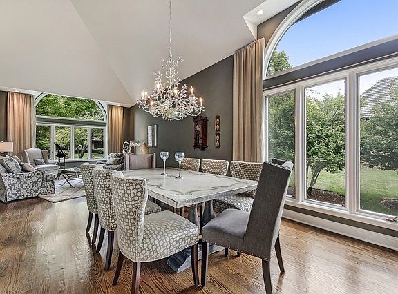 5th image of 71 Brookview Ct #41