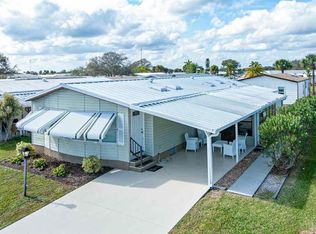 850 Periwinkle Cir, Barefoot Bay, FL 32976