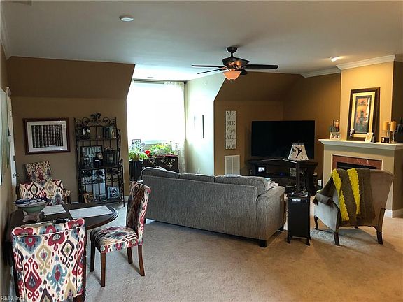 5th image of 504 E Freemason St APT 3A