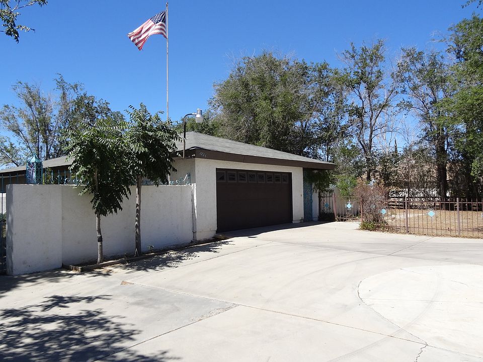 1st image of 8806 E Avenue T