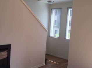 312 NE Monroe St APT 206, Portland, OR 97212