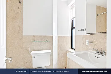 Rented by The Blueground