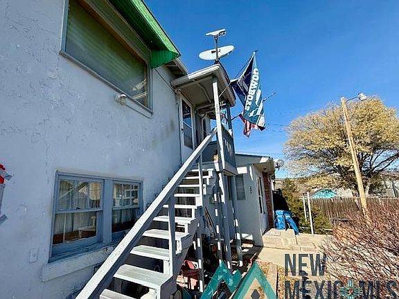 4th image of 224 Mora Ave