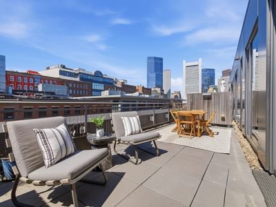 346-354 Congress St #607, Boston, MA, 02210
