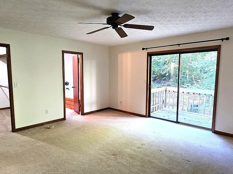 5053 Mackinac Dr — Photo 30