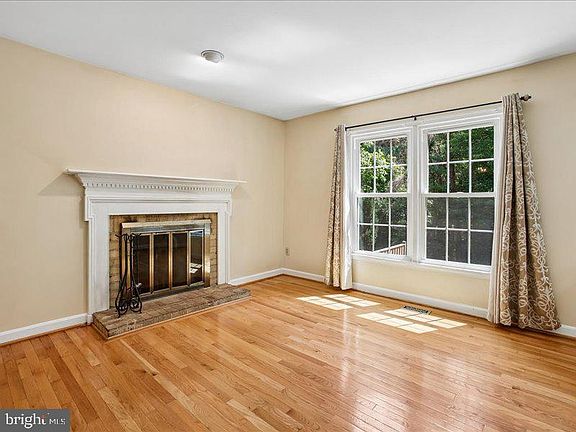 4th image of 5194 Kimscott Ct