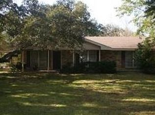 42177 C C Rd, Ponchatoula, LA 70454
