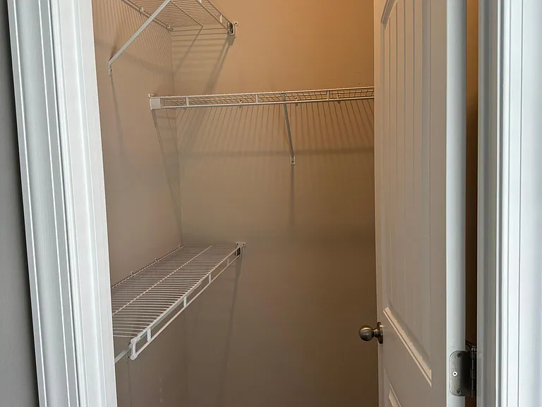 5119B Wesley Rd — Photo 3