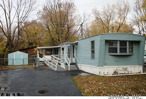 Front Blacktop drive fence