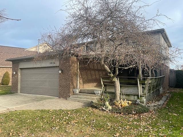 1st image of 38114 Huron Pointe Dr