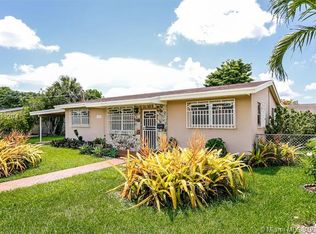 10320 SW 28th St, Miami, FL 33165