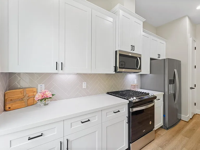 2131 Blalock Rd #D — Photo 8