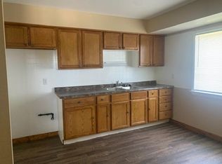4977 N 46th St, Milwaukee, WI 53218
