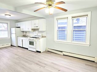 137 Woodruff Ln #1, Staten Island, NY 10310