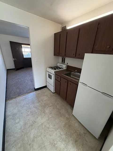 1 bed, $550 — Photo 3