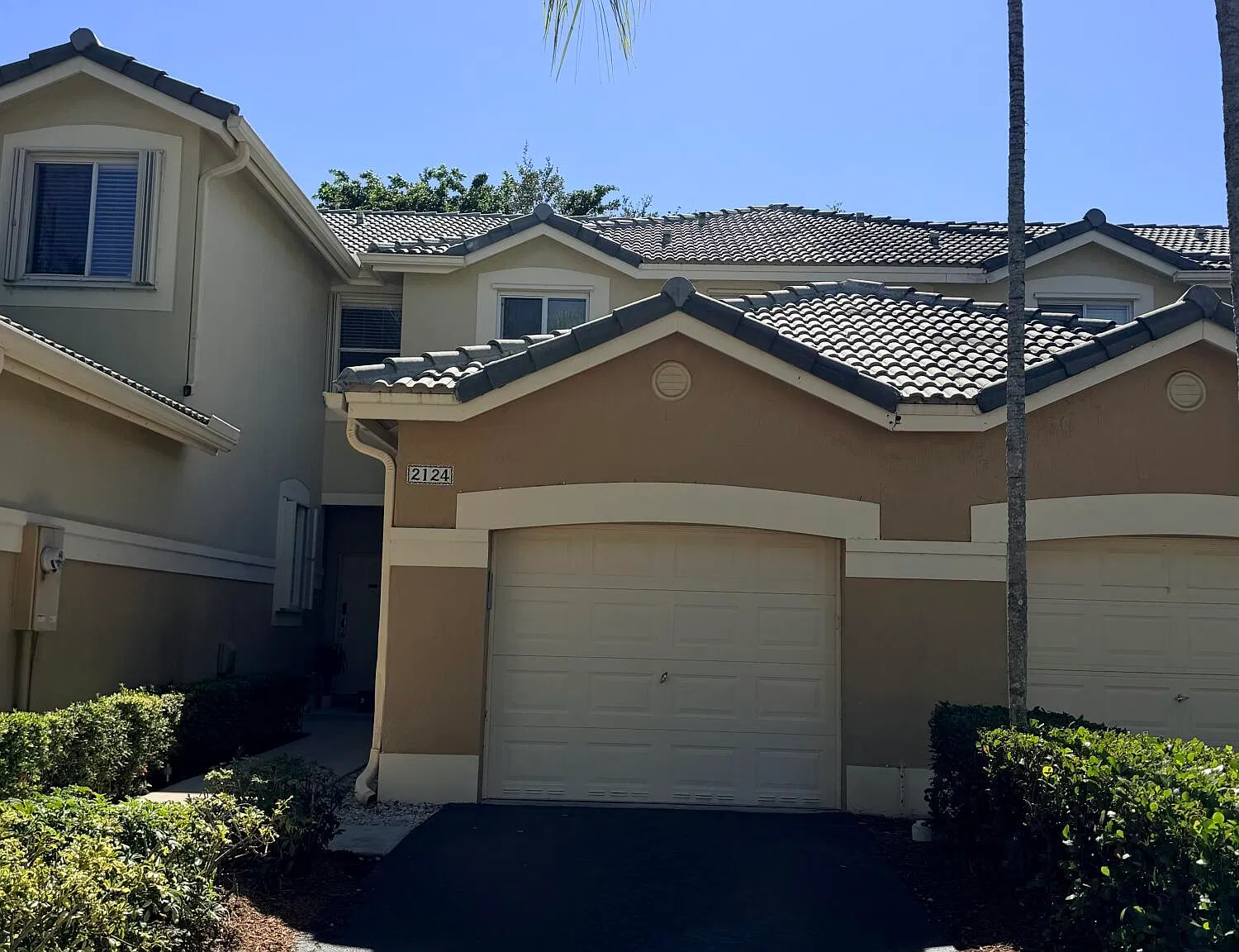 2 bed, 2.5 bath, 1155 sqft, $2,650 — Photo 1