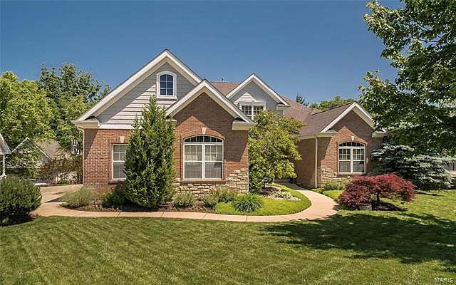 1st image of 12215 Roger Ln