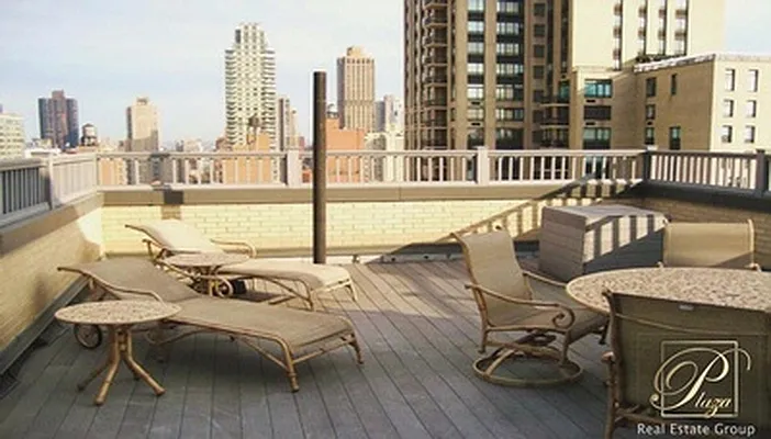 Rented by Plaza Real Estate Group | media 108