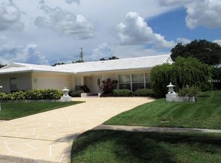 10339 Majestic Dr, Largo, FL 33774