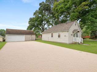 1803 182nd St, Lansing, IL 60438