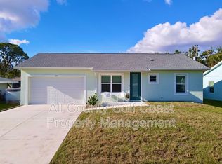 584 Flamingo Rd, Venice, FL 34293