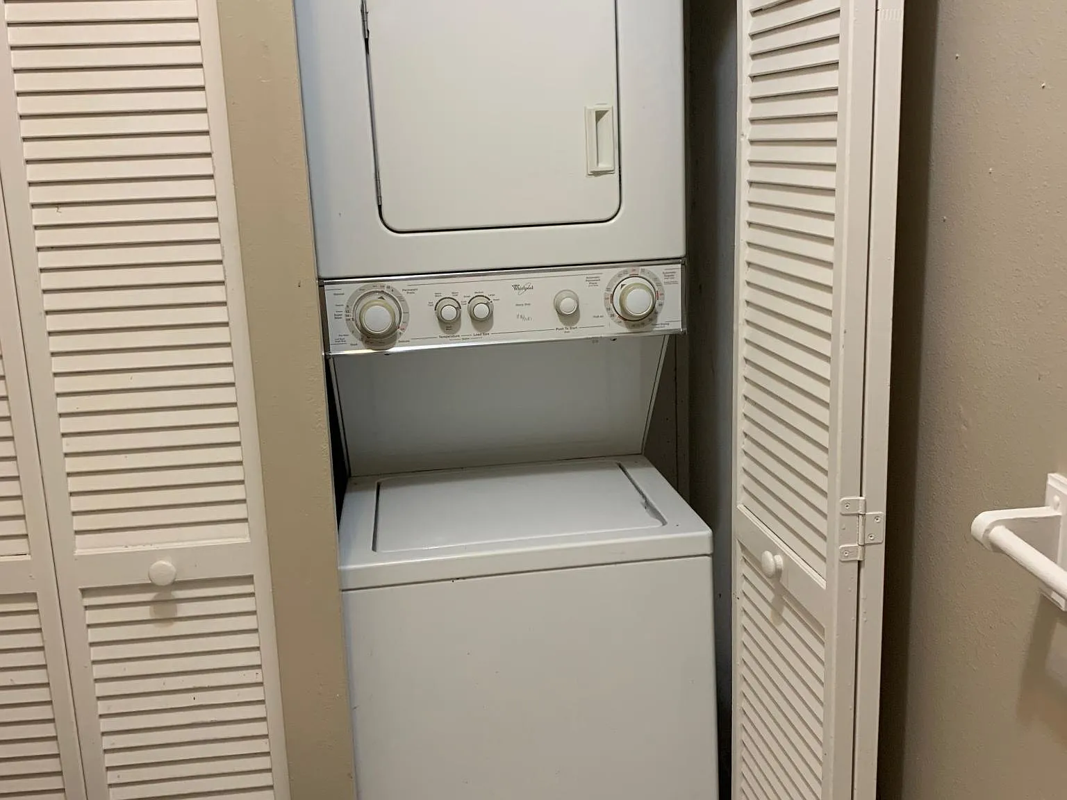 1 bed, 700 sqft, $1,150 — Photo 4