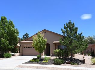 11032 Pilares St NW, Albuquerque, NM 87114