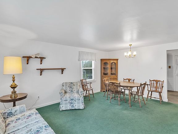 5th image of 1824 Highland Ave
