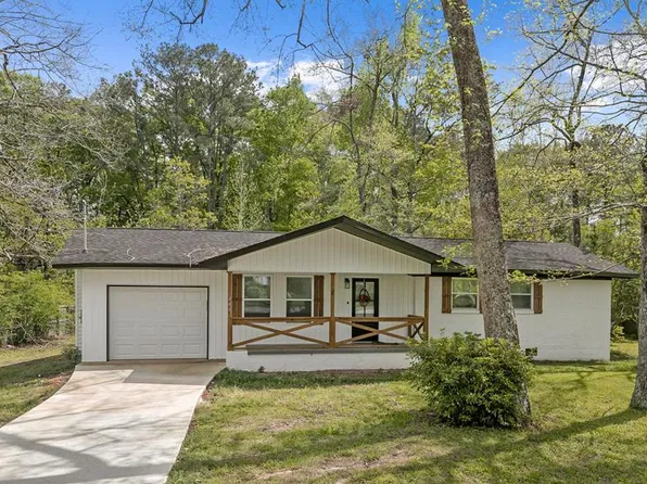 446 Northwood Dr, Ozark, AL 36360