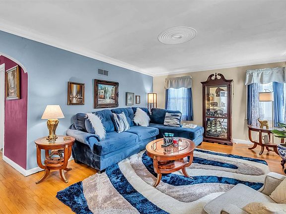 3rd image of 4409 Begg Blvd