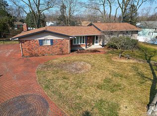 2910 Costa Mesa Ct, Waterford, MI