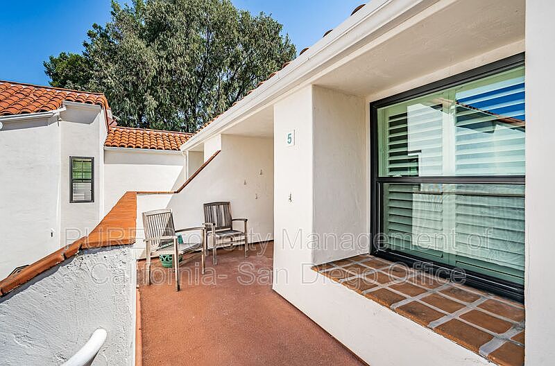 1st image of 16110 Avenida Venusto APT 5