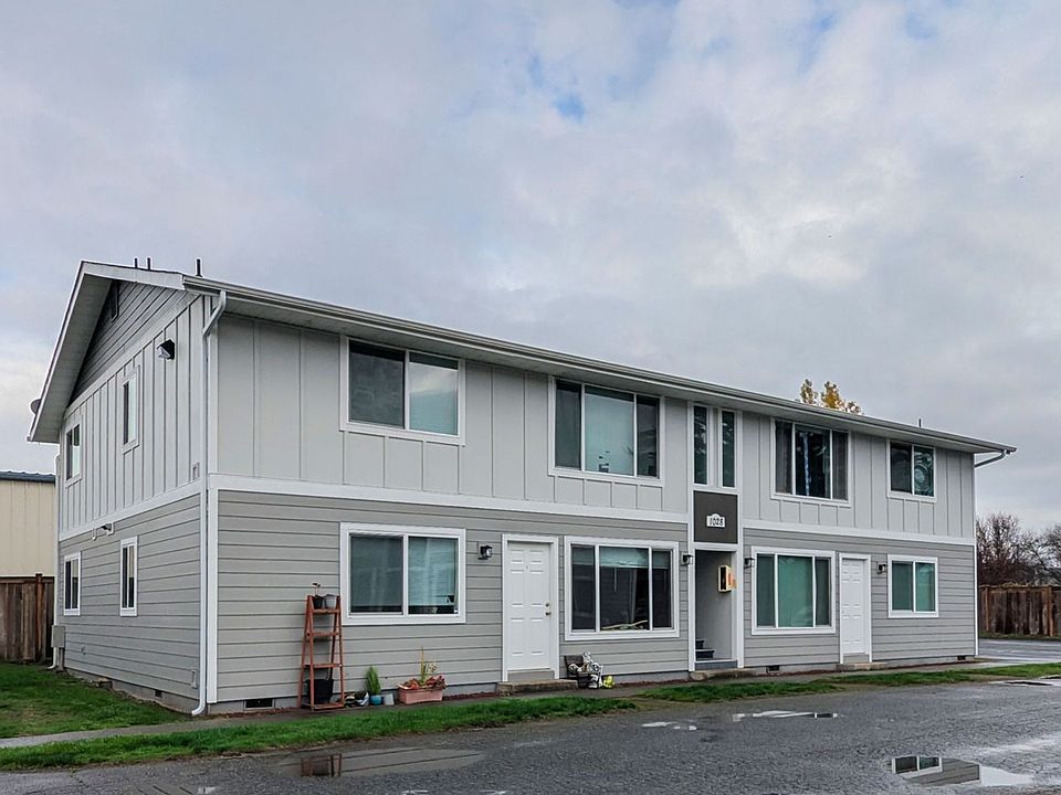 1st image of 1028 Cedar Ave APT B