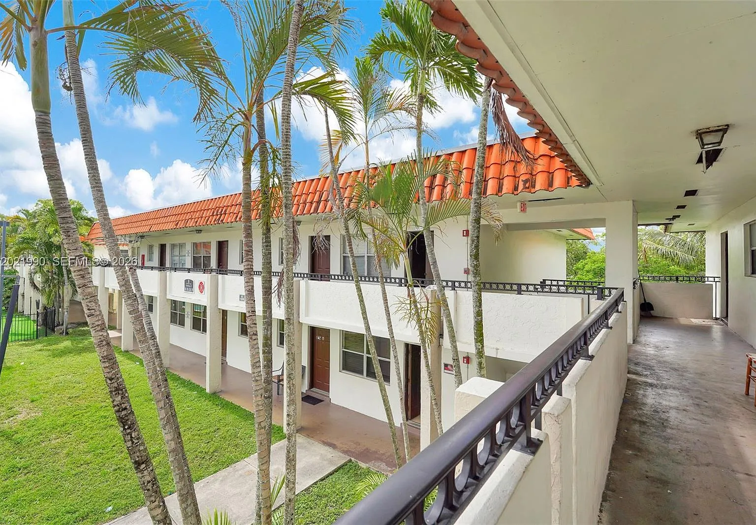 Atlantic Palms Condo — Photo 1