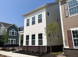 973 Madelyn Dr, Carmel, IN 46032