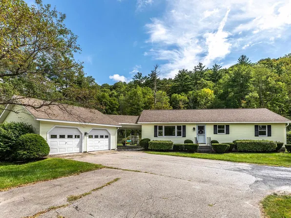 1328 East Arlington Road, Arlington, VT 05250