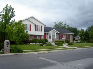 887 E Oak Dr, Lehi, UT 84043