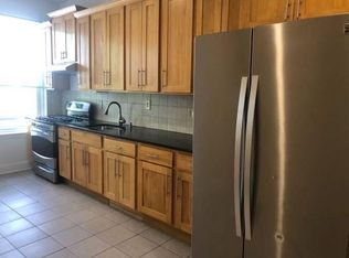 1818 Centre St #3LRX, Ridgewood, NY 11385