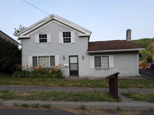 26 North St, Camillus, NY 13031