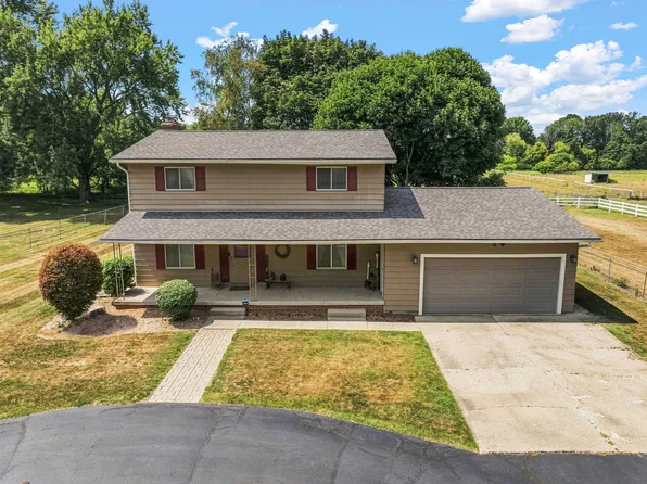 3045 N McKinley Rd, Flushing, MI 48433