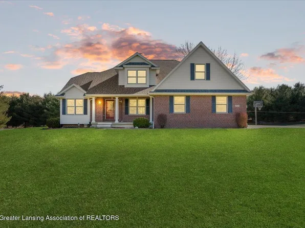 5111 S County Farm Rd, Saint Johns, MI 48879
