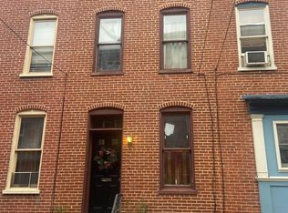 1627 Susquehanna St, Harrisburg, PA 17102