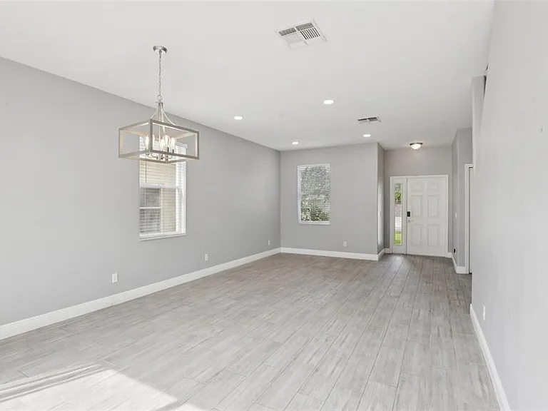 20721 Whitewood Way — Photo 17