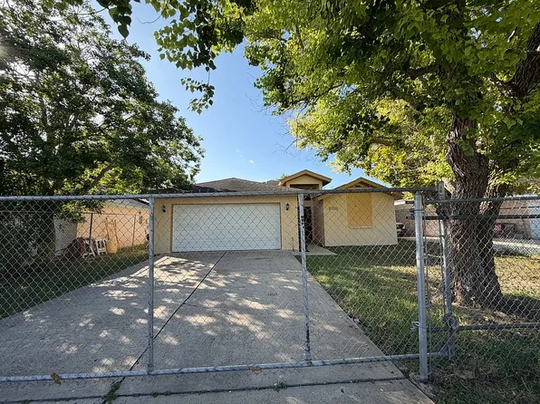 646 Saint Thomas Dr, Brownsville, TX 78521